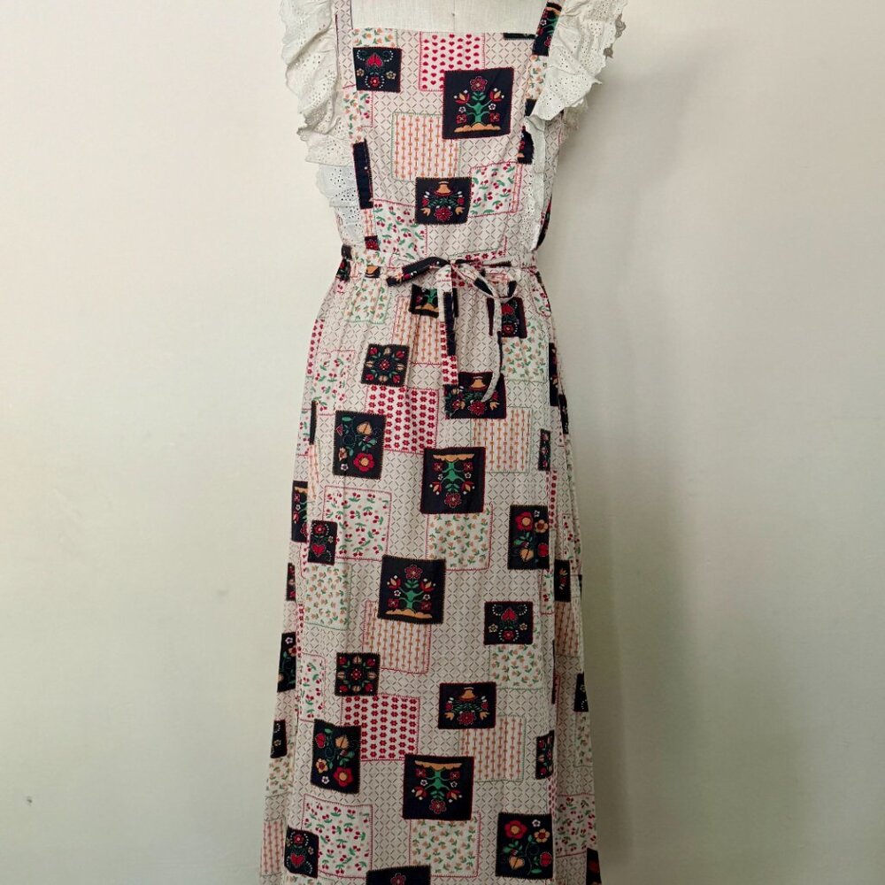 Christy Dawn Paz Midi Dress with Lace + Patchwork Floral Print - Picture 5 of 6